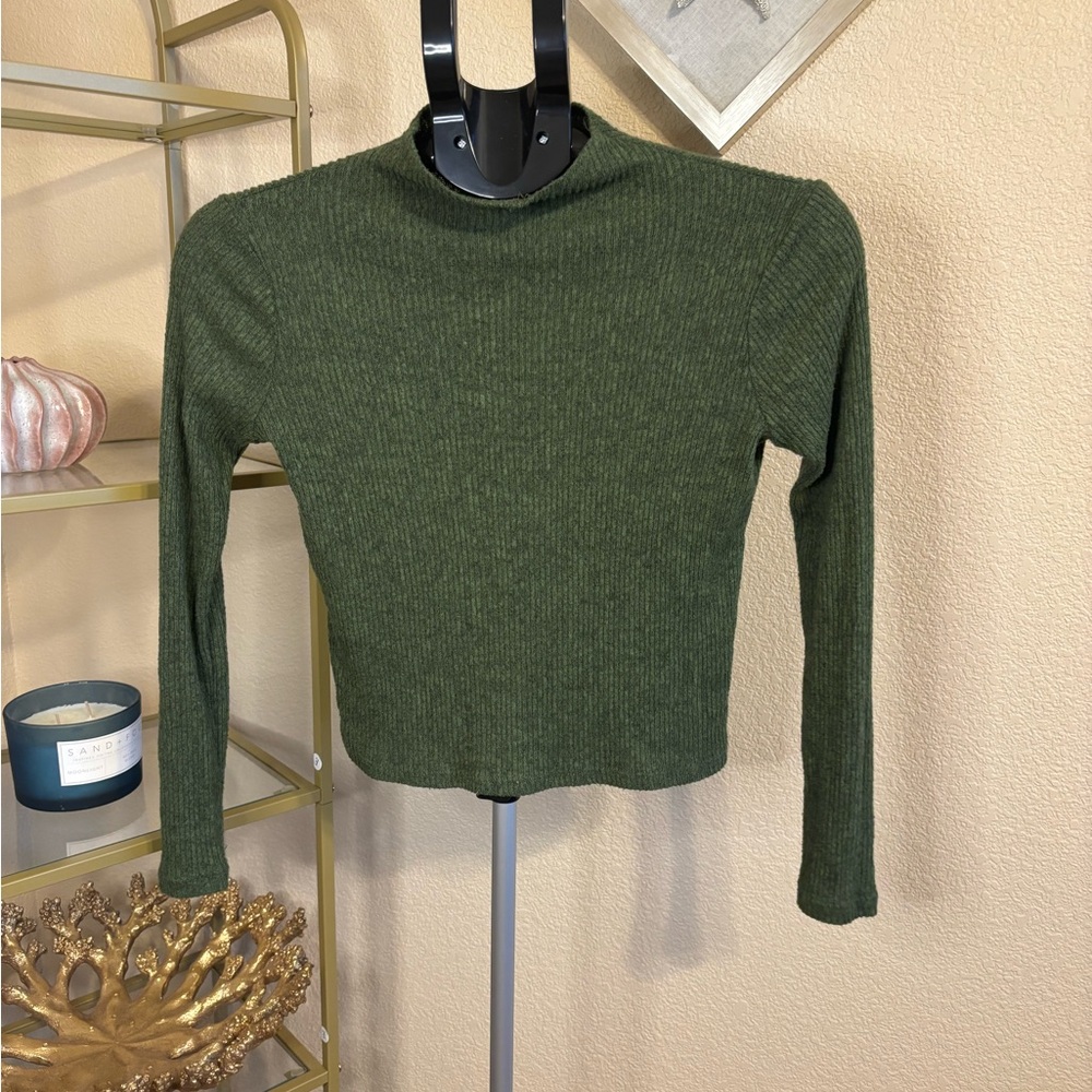 Green Ribbed Long Sleeve Top